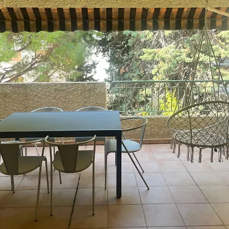 T4climatisé 100m De La Du Barry Avec 2 Terrasses ,parking Prive,3 Chambres, Tres Calme * Bandol